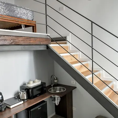 Raffaella Paola * Μπάρι