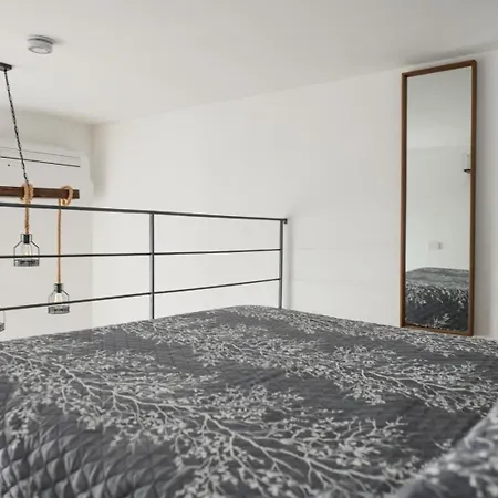 Raffaella Paola * Bari