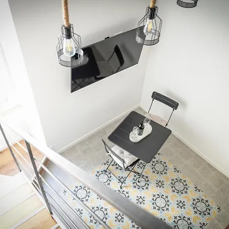 Raffaella Paola アパート